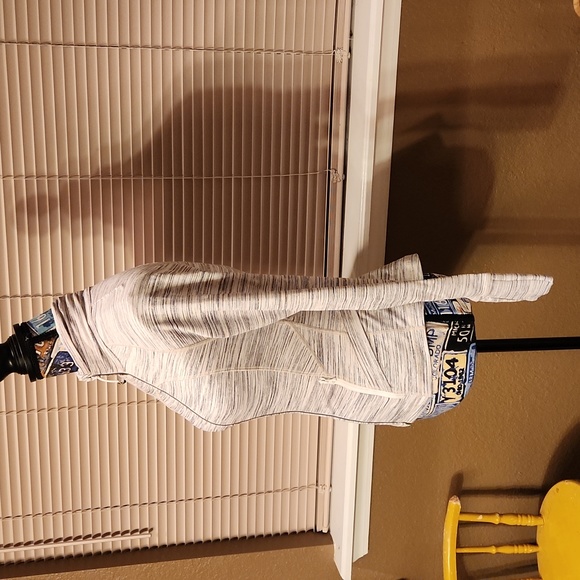 LULULEMON JACKET - Picture 7 of 15